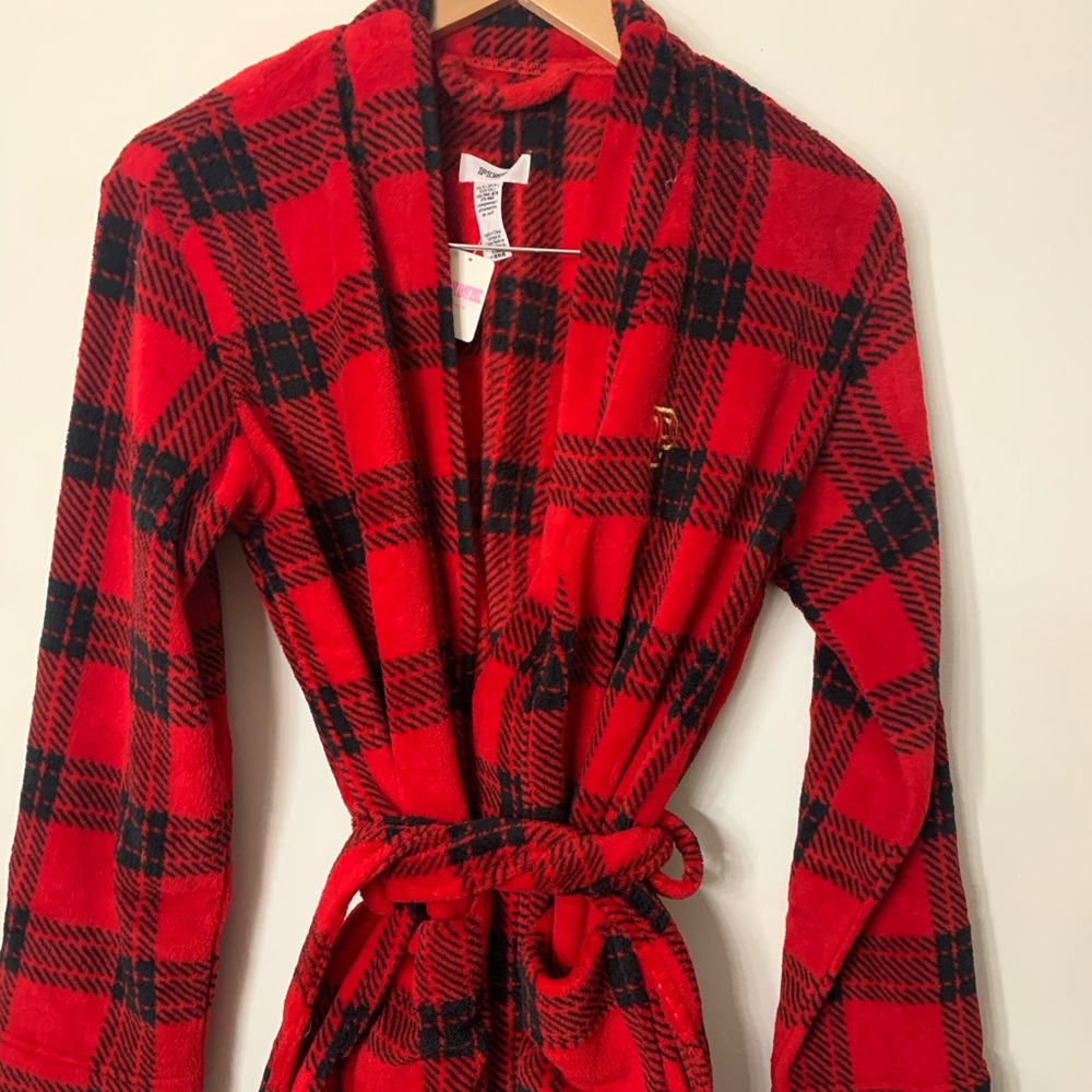 VSPINK ROBE
